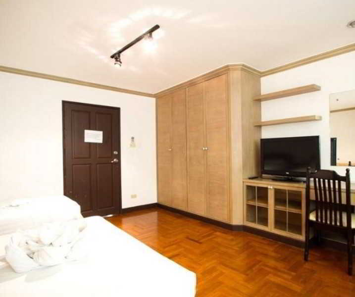 The Xp Bangkok Hotel Exterior photo