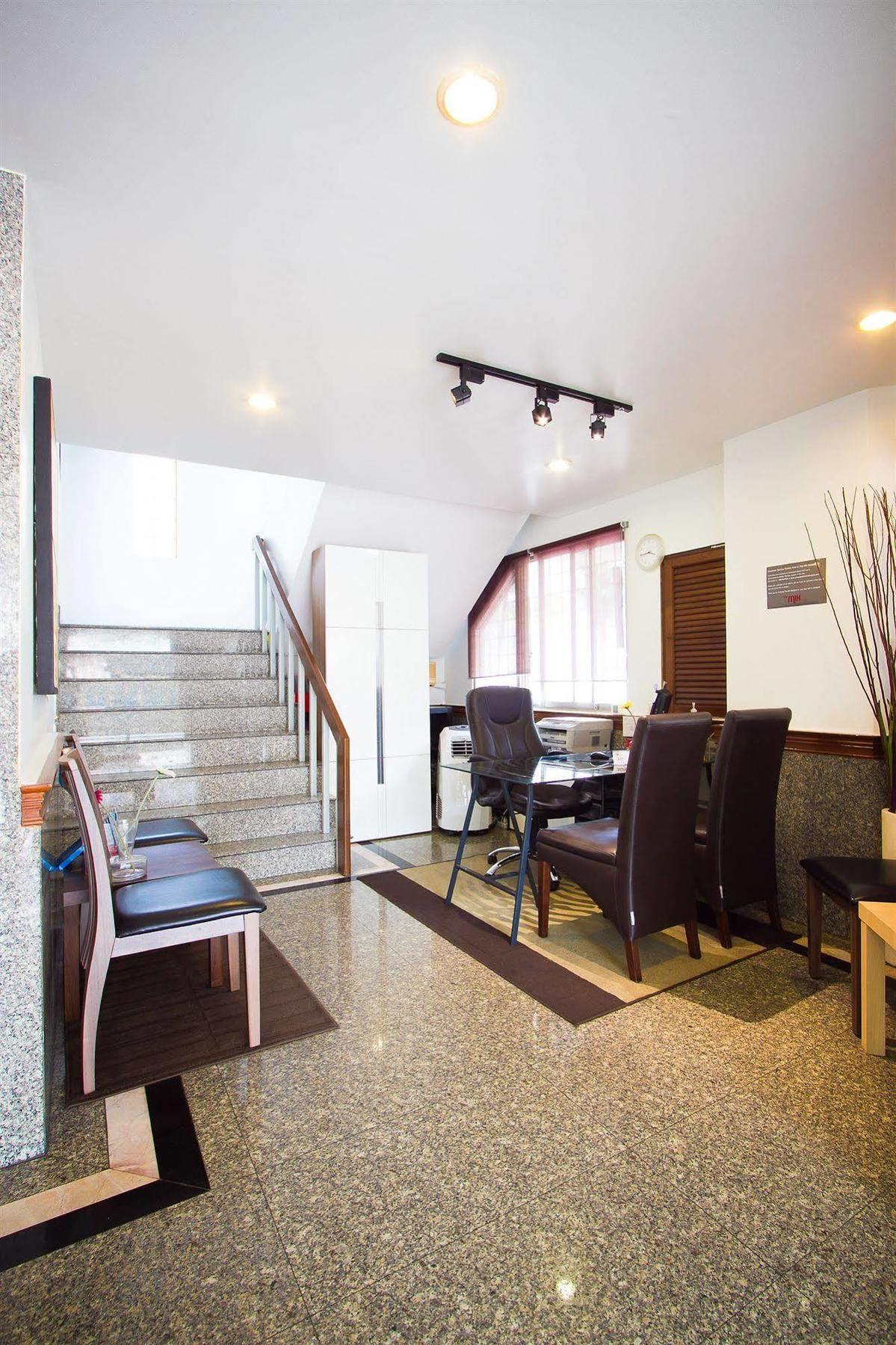 The Xp Bangkok Hotel Exterior photo